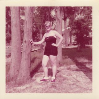 Vintage Kodacolor Photo Thick Pretty Woman In Bathing Suit Pin Up Girls