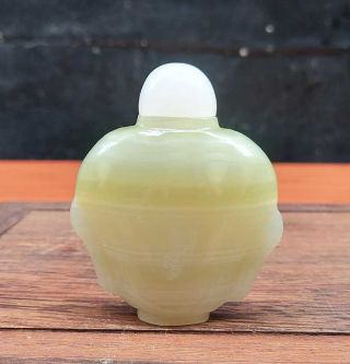 Chinese Natural Jade Handmade Carved Exquisite Snuff Bottles 002