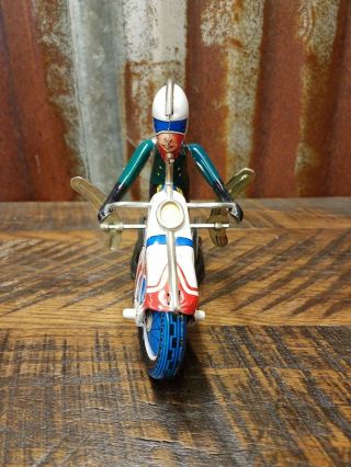 Vintage Wind Up TIN TOY MOTORCYCLE & RIDER 1970 ' s Clockwork 702 made in China 2