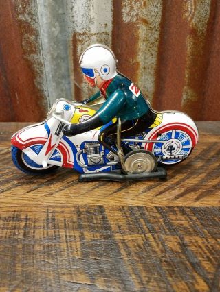Vintage Wind Up TIN TOY MOTORCYCLE & RIDER 1970 ' s Clockwork 702 made in China 3