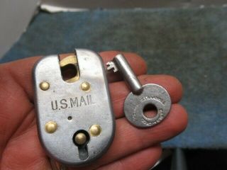 Obsolete Old U.  S.  Mail Padlock Lock With A Key.  N/r