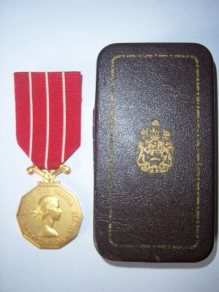 Named Eiir Era Canadian Forces Decoration Medal Lt (n) Royal Canadian Navy