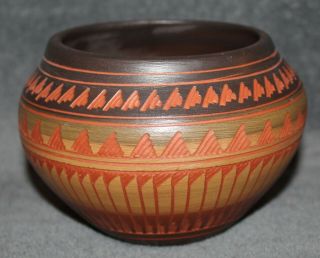 Denise Watchman Navajo Signed Etched Pottery Pot Vase Southwest Native American