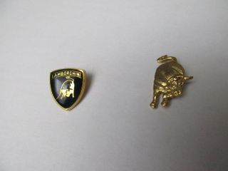 16 - 01 - Set Of 2 Pins - Gold Lamborghini Pin