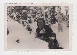 Winter Outdoor Portrait Young Lady Pose In Snow Vintage 1940s Real Photo