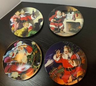Set Of 4 Coca Cola Santa Clause Christmas Collector Plates By Sakura 8” W Box