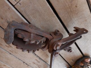 Antique Fence Stretcher Farm Tool Primitive Cast Iron Heavy Barn Fresh 2