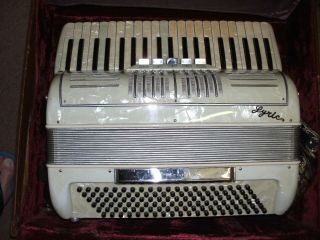 Vintage Lyric Accordion - Made In Italy