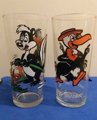 1973 Looney Tunes Wb Beaky Buzzard Daffy Pepe Le Pew Pepsi Collector Glass Set 2