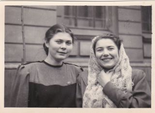 1950s Pretty Young Women Girls Friends Headscarf Fashion Russian Soviet Photo