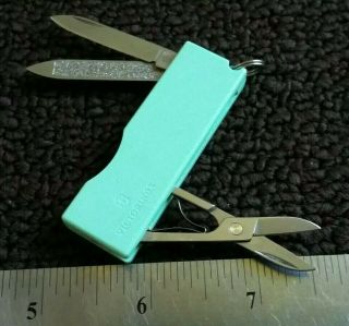 Green Swiss Army Victorinox Tomo Pocket Knife Multi Tool Blade Scout Sak