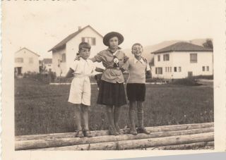 Cute Vintage Photo Cowgirl Girl Scout Posing With Siblings Western Costume