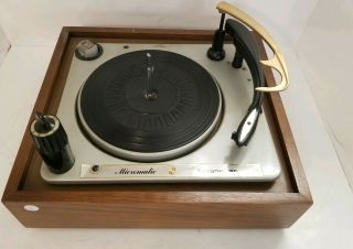Vintage Magnavox Micromatic Record Player Turntable Made In England W 603 - 18 - 02