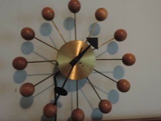 Vintage Mid - Century Modern Howard Miller Brass Ball Wall Clock
