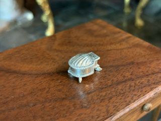 Miniature Dollhouse Artisan Sterling Silver Acquisto Sugar Or Spice Shell Box