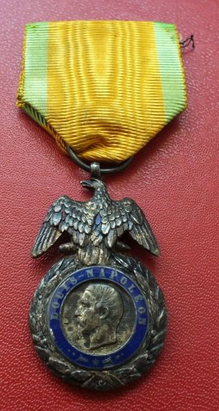 France French Louise - Napoleon Military Medal Order Badge
