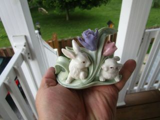 Home Interiors Peek - A - Boo Easter Bunnies Rabbits Iris Pillar Candle Holder 2002 3