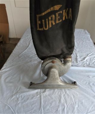 Early 1920 ' s Vintage Antique Eureka Upright Electric Vacuum,  Model 9? Runs 2