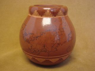 Native American Indian Horse Hair Hand Etched Pot By Mirelle Gilmore