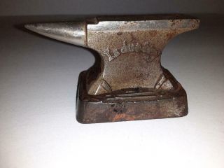 Vintage Cast Iron Mini Anvil Blacksmith Watch/jewelers Industry 10.  7 Ounces.