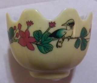 Vintage Chinese Scalloped Porcelain Hand Painted Egg Cup Holder Birds & Flowers