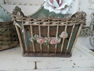 2 GORGEOUS OLD Vintage SMALL Wicker BARBOLA BASKETS ROSES FLOWERS Front & Back 2