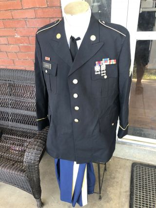 Sgt Us Army Enlisted Dress Blue Uniform Large Size,  52l 44r W/ribbons,  Badges