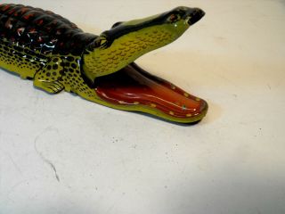 Vintage tin alligator body for restoration,  outstanding.  need wind - up 3