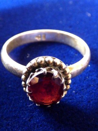 Lovely Vintage Silver And Ruby Ring Size Q