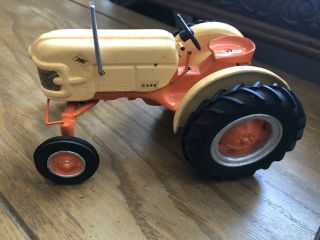 Rare Vintage 1957 Case 350 Wide Front Diecast Tractor - 1/16