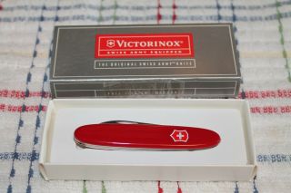 RARE VICTORINOX SWISS ARMY KNIFE - - RED - - VINTAGE - - MADE IN SWITZERLAND 2