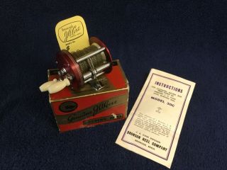 Vintage Bronson J.  A.  Coxe Level Winding Fishing Reel,  Model 30c,  Orig.  Box,  Nos