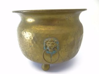Antique Old Brass Metal Lion Head Hammered Bowl Decorative Three Legged Planter