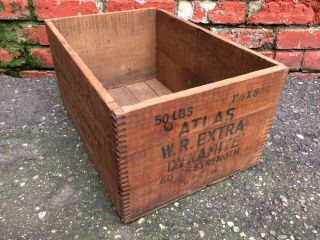 Vtg Atlas Powder Co.  Finger - Joined Wood Explosives Extra Dynamite Crate Box
