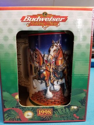 1998 Anheuser Busch Ab Budweiser Holiday Christmas Beer Stein Clydesdales Nib