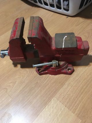 Vintage Wilton 3 - 1/2”jaw,  5” Opening Bench Vice / Vise Anvil Swivel Red