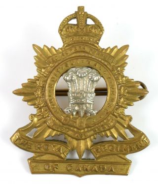 Vintage The Royal Regiment Of Canada Canadian Cap Badge