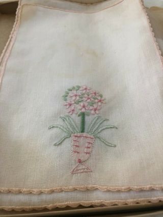 Set Of 5 Vintage Pink Hand Embroidered White Napkins Owned By Mary Carlisle
