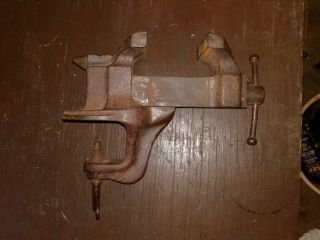 Reed Vise 2 - 1/2 Inch Jaws
