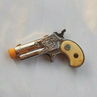 Rare Vintage 3.  25 " Nichols Toy Cap Gun Pistol Cowboy Western Dyna - Mite Derringer