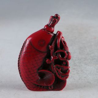 Exquisite Chinese Red Coral Hand Carved Fish Snuff Bottle A3007