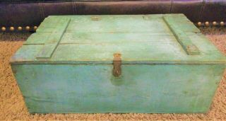Antique Primitive Wooden BOX Crate green PAINT shabby Chippy FARMHOUSE Chic 3