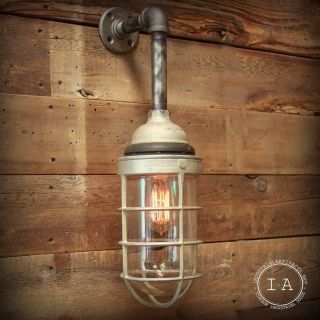 Vintage Appleton Explosion Proof Wall Lamp Sconce Vapor Tight Lighting Form 200