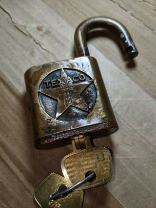 Rare Antique Sargent Texaco Logo Lock Vintage Collector Padlock W/ Keys