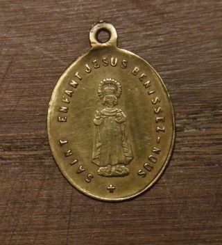 Antique Religious Bronze Medal Pendant Saint Child Jesus Of Prague Miraculous C