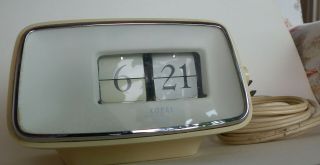 Vintage Copal Caslon Flip - Clock.  Model 201 Now In Perfect Shape