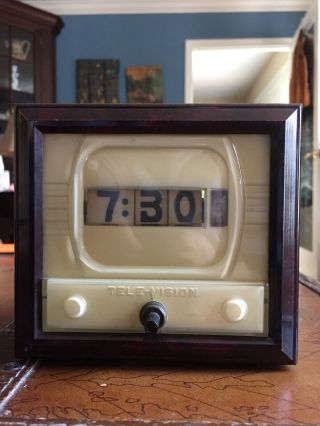 Vintage Tele - Vision Clock Corp Of America Orig Tv Clock - Ex,  - Fast