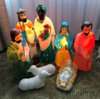 10 Piece Vintage Empire Blow Mold Nativity Set Indoor/outdoor