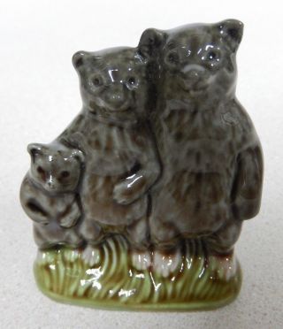 Rare Authentic Wade Collectible 3 Bear Porcelain Figurine Made In England 2 - 3/4 "