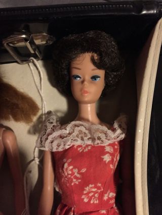 1963 mattel,  Vintage Barbie With Case And 2 Barbies 3